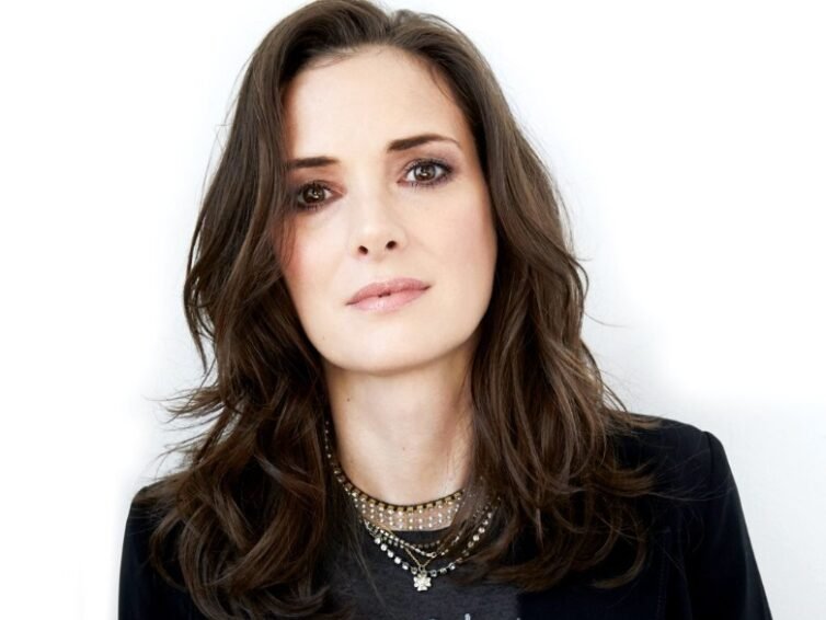  Winona Ryder