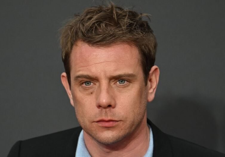 JONATHAN ANDERSON
