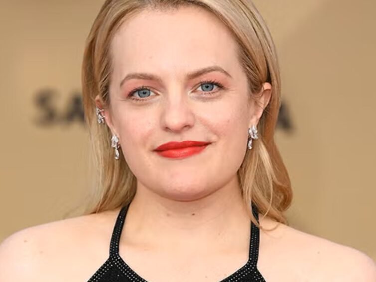 Elisabeth Moss 